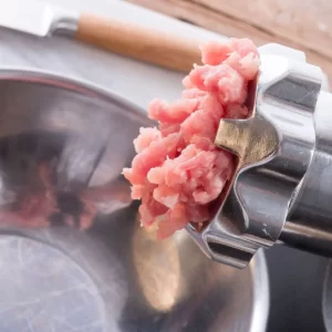 “Moedor de carne: a solução para evitar carne processada”插图