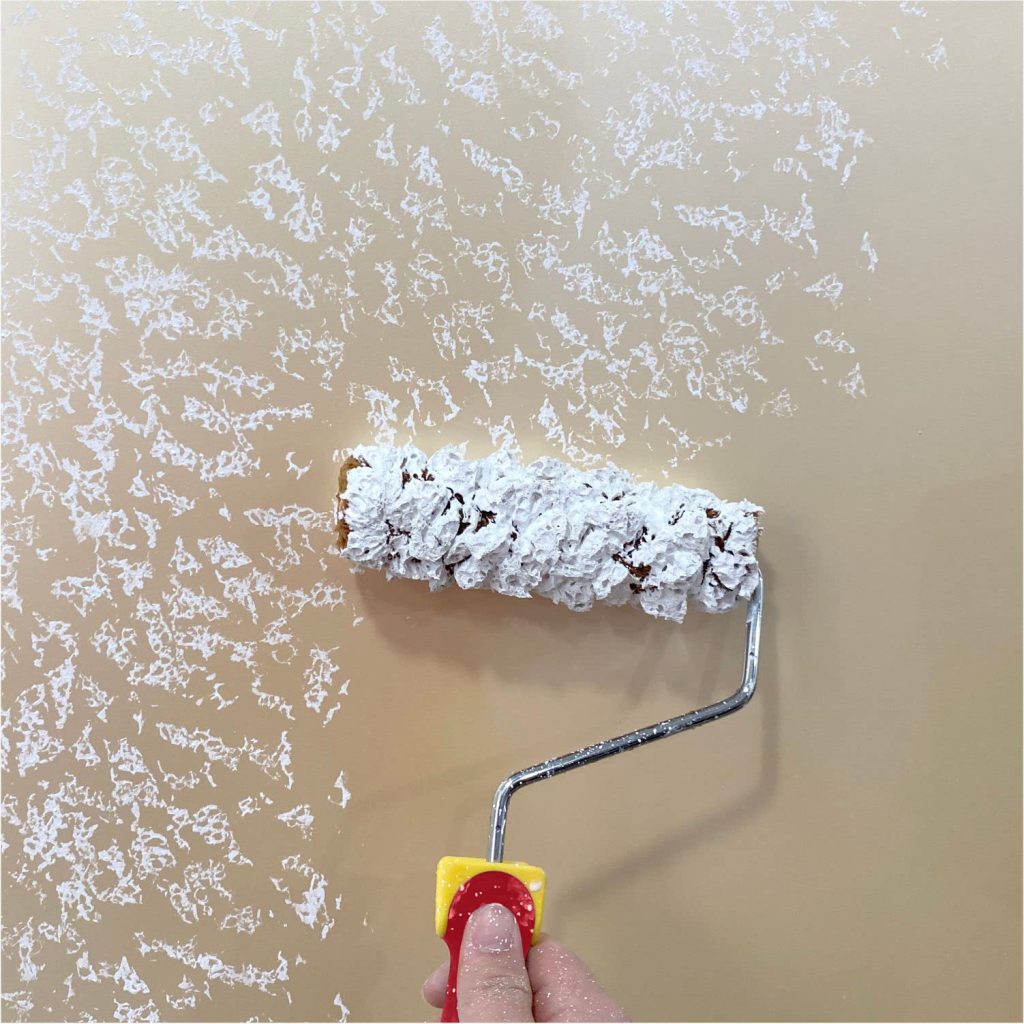 Sponge paint wall