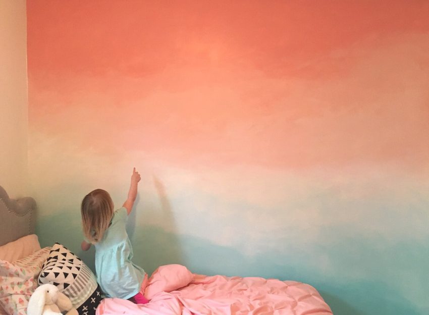 Ombre wall paint – suitable for girls’ rooms缩略图