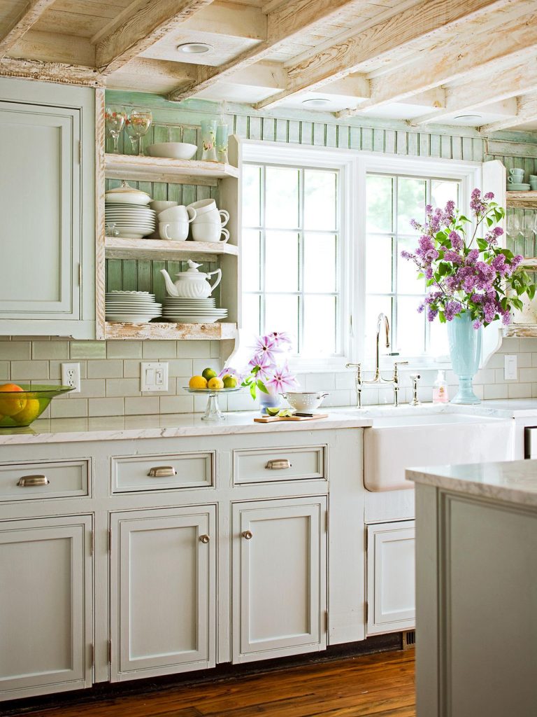 White farmhouse kitchen is a timeless and classic design choice that exudes charm and elegance. With its clean and bright aesthetic