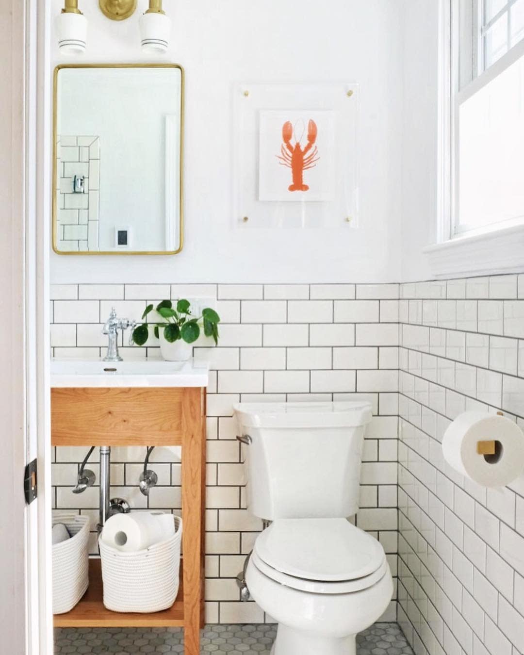 Can you paint bathroom wall tile